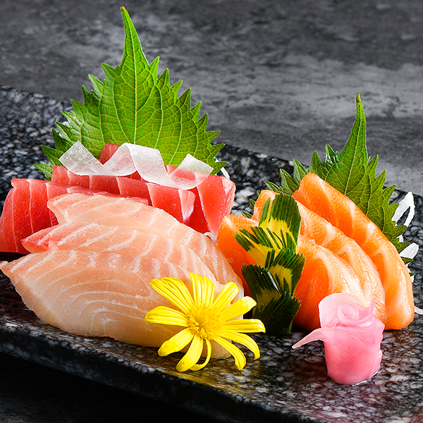 Which parts of the sashimi, Rolls-Royce and bluefin tuna are the most plump?
